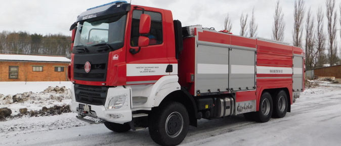 KHA 40/6000/2500/1500 - S 2 R TATRA T 158 6x6.2